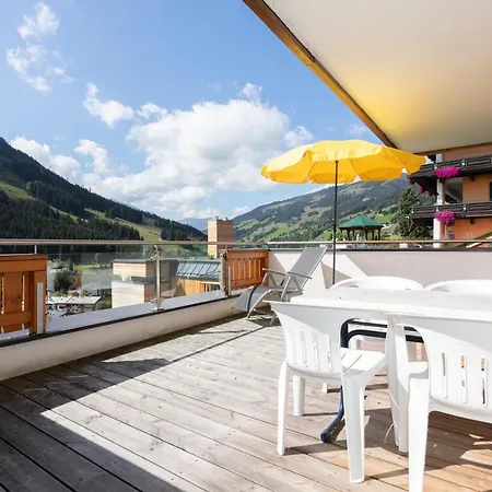 Appartement Schoene Aussicht Saalbach-Hinterglemm Exterior photo