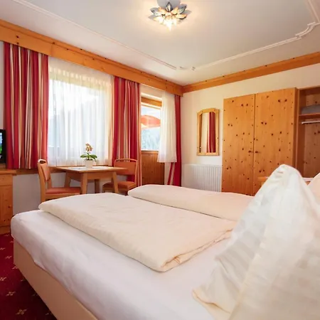 Appartement Schoene Aussicht Saalbach-Hinterglemm Exterior photo