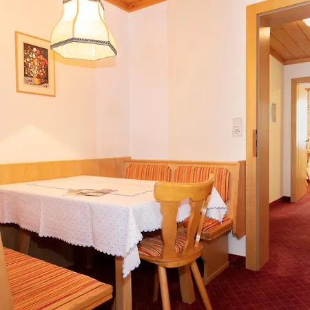 Appartement Schoene Aussicht Saalbach-Hinterglemm Exterior photo
