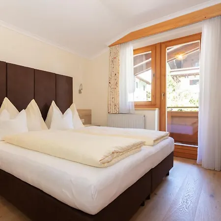 Appartement Schoene Aussicht Saalbach-Hinterglemm Exterior photo
