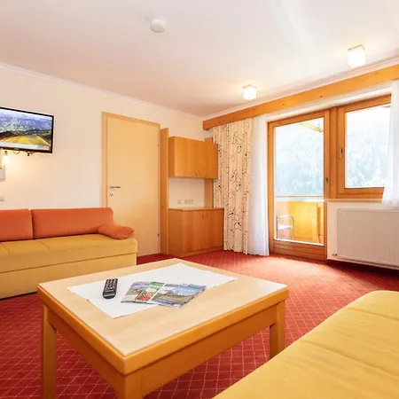 Appartement Schoene Aussicht Saalbach-Hinterglemm Exterior photo