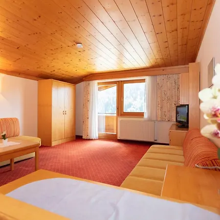 Appartement Schoene Aussicht Saalbach-Hinterglemm Exterior photo