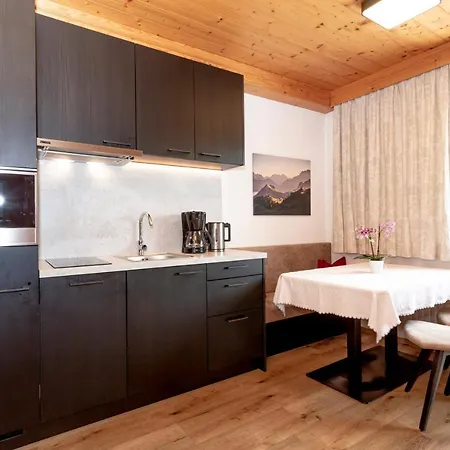 Appartement Schoene Aussicht Saalbach-Hinterglemm Exterior photo